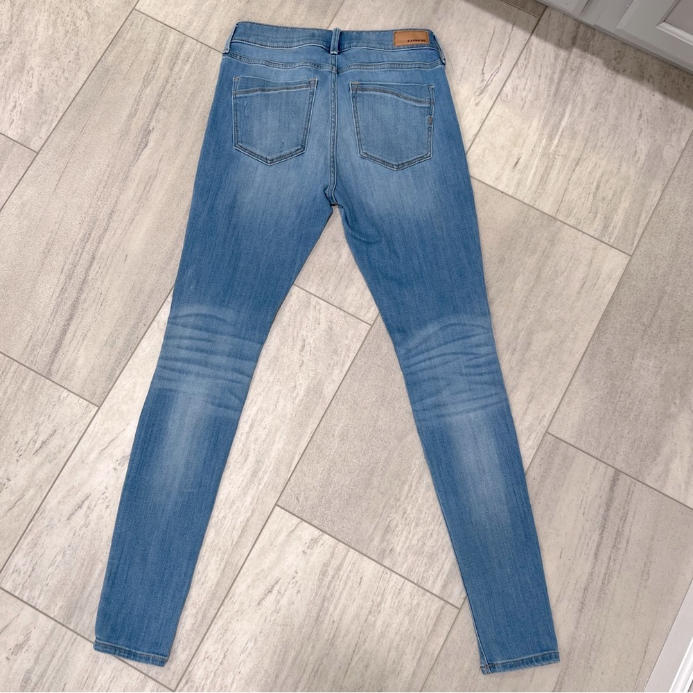 Mid Rise Express Skinny Jeans - Picture 2 of 3